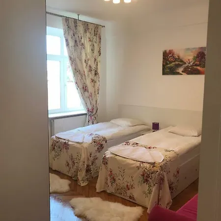 Victoria Luxury Apartment *