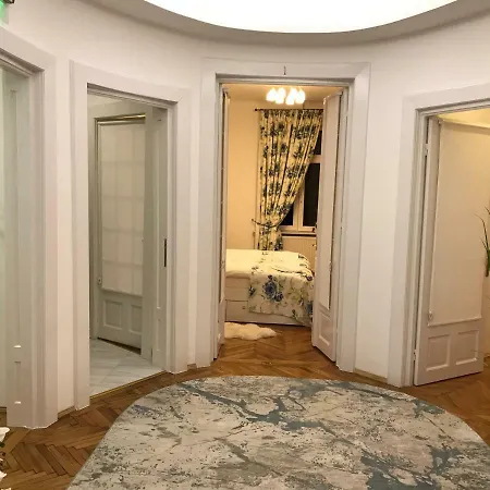 Victoria Luxury בוקרשט