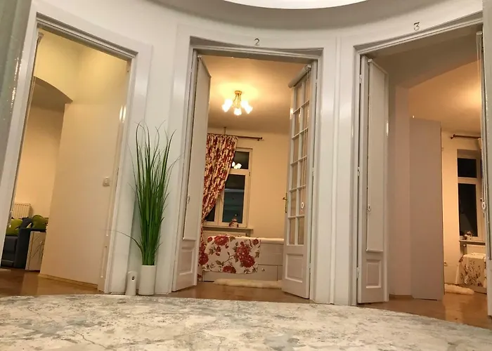 Victoria Luxury * Boekarest