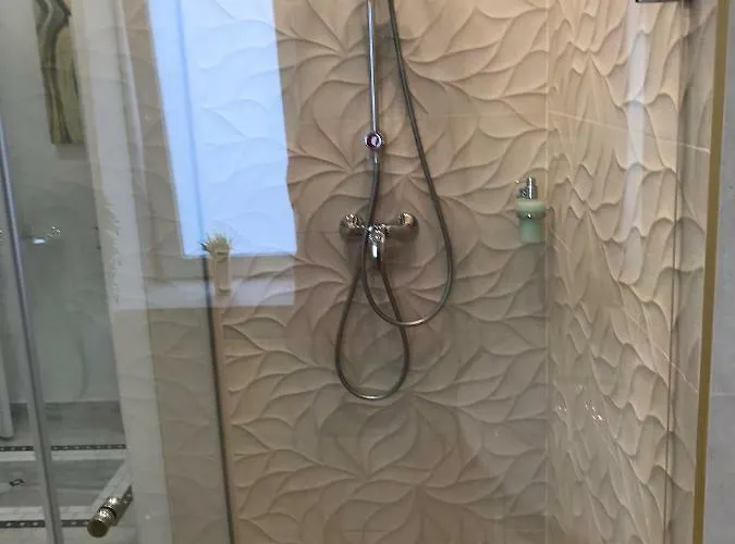 Victoria Luxury * Bucureşti